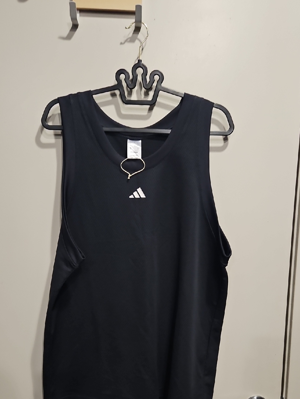 Adidas Women’s Black Sleeveless Athletic Tank Top